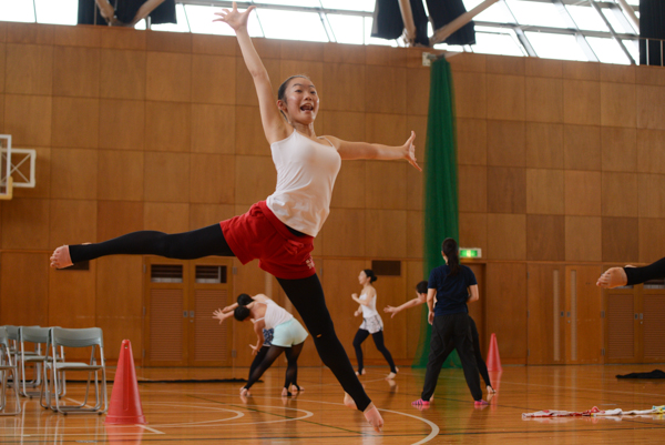 ダンス部の活動① | Photo Report | 帝塚山学院中学校高等学校